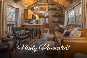 Gabriele Cabin Rustic Retreat Near Downtown